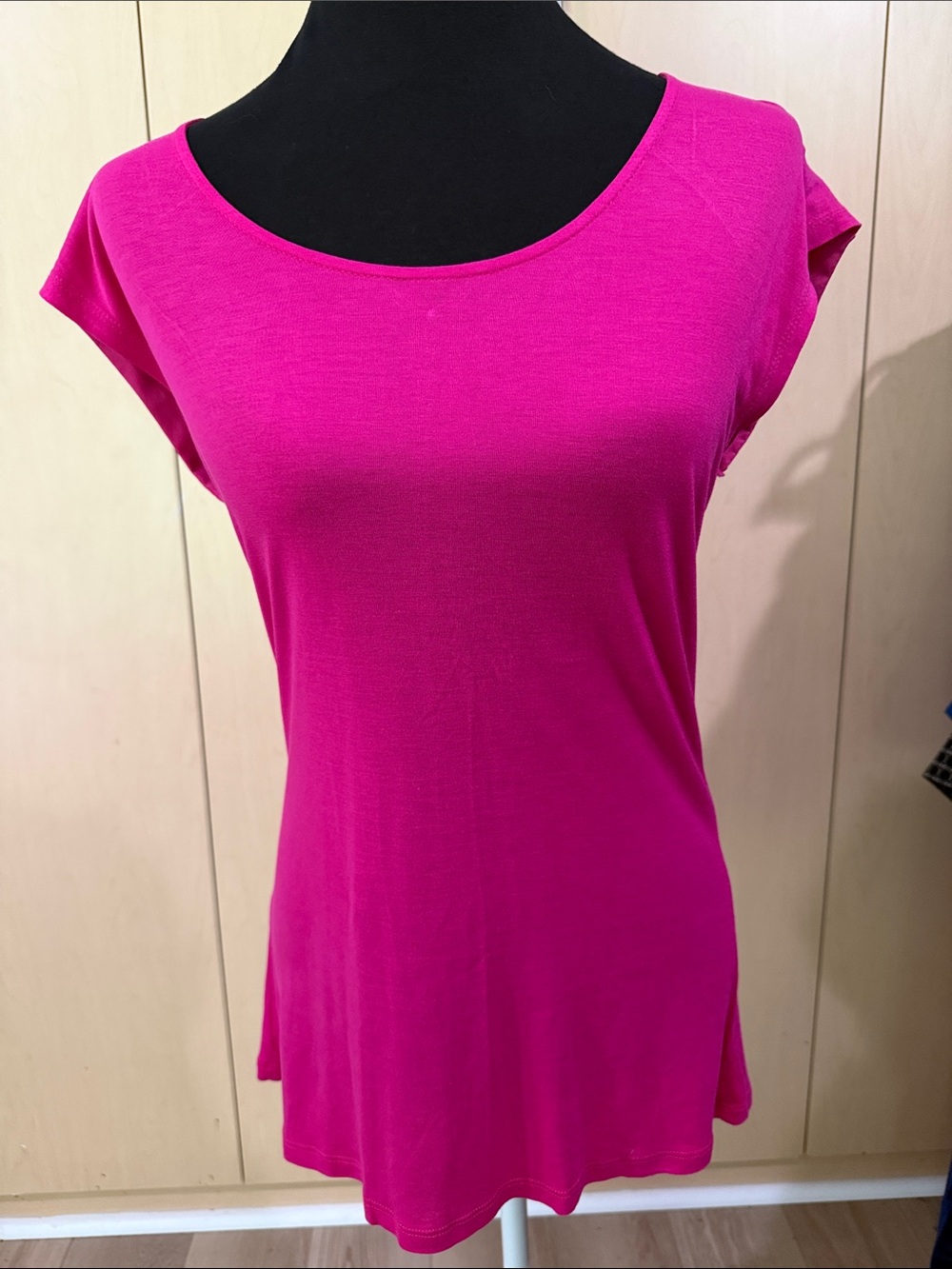 Mossimo Supply Co. Bright Fuchsia Scoop Neck Tee